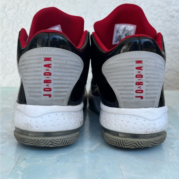 JORDAN Max Aura 2 ‘Black Cement’ - Picture 2 of 4